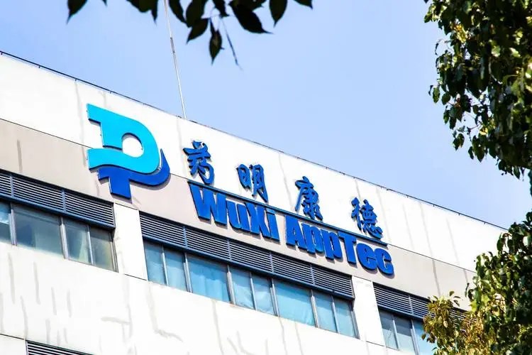 Biosafety Bill Draft Sends Shockwaves Through Chinese CRO Sector, WuXi AppTec Stocks Plunge